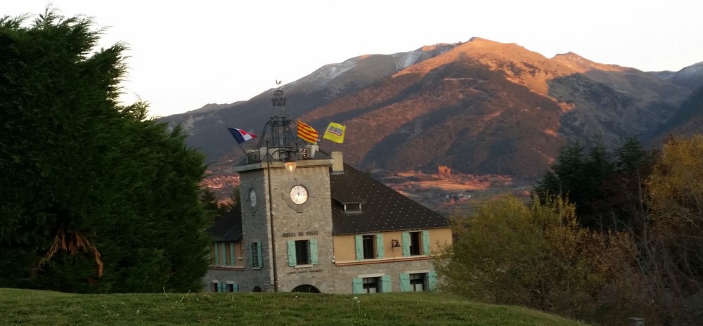 Hôtel de ville de Font Romeu Odeillo Via